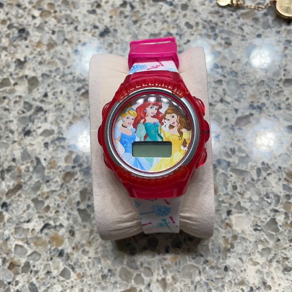 This is a Disney princess watch have not been set up yet